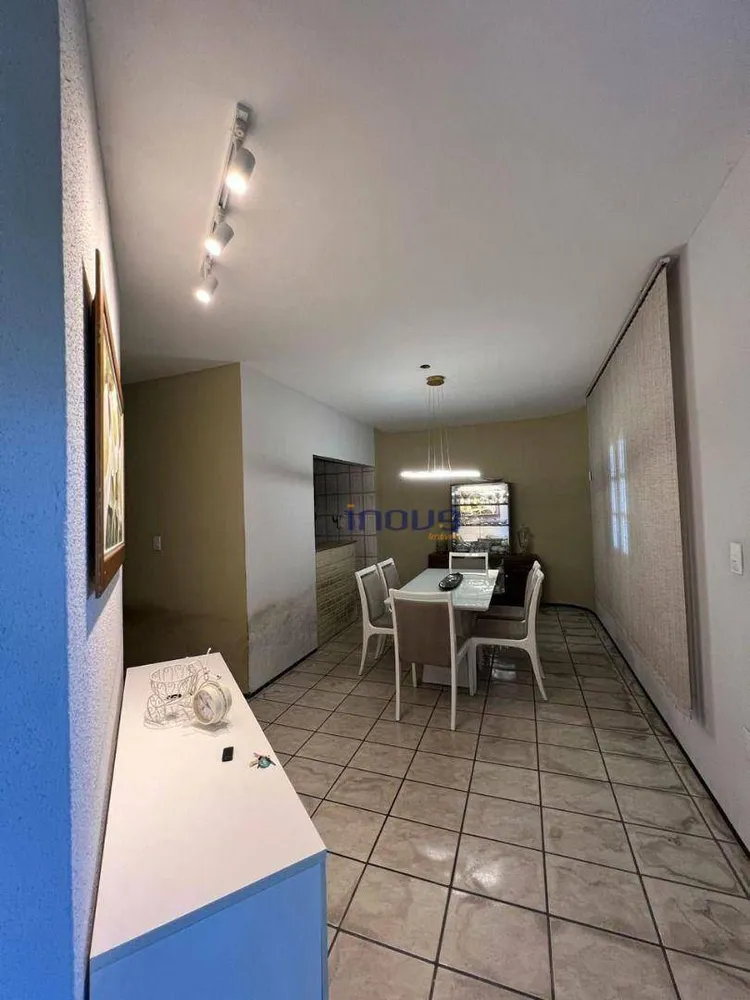 Casa, 3 quartos, 230 m² - Foto 10