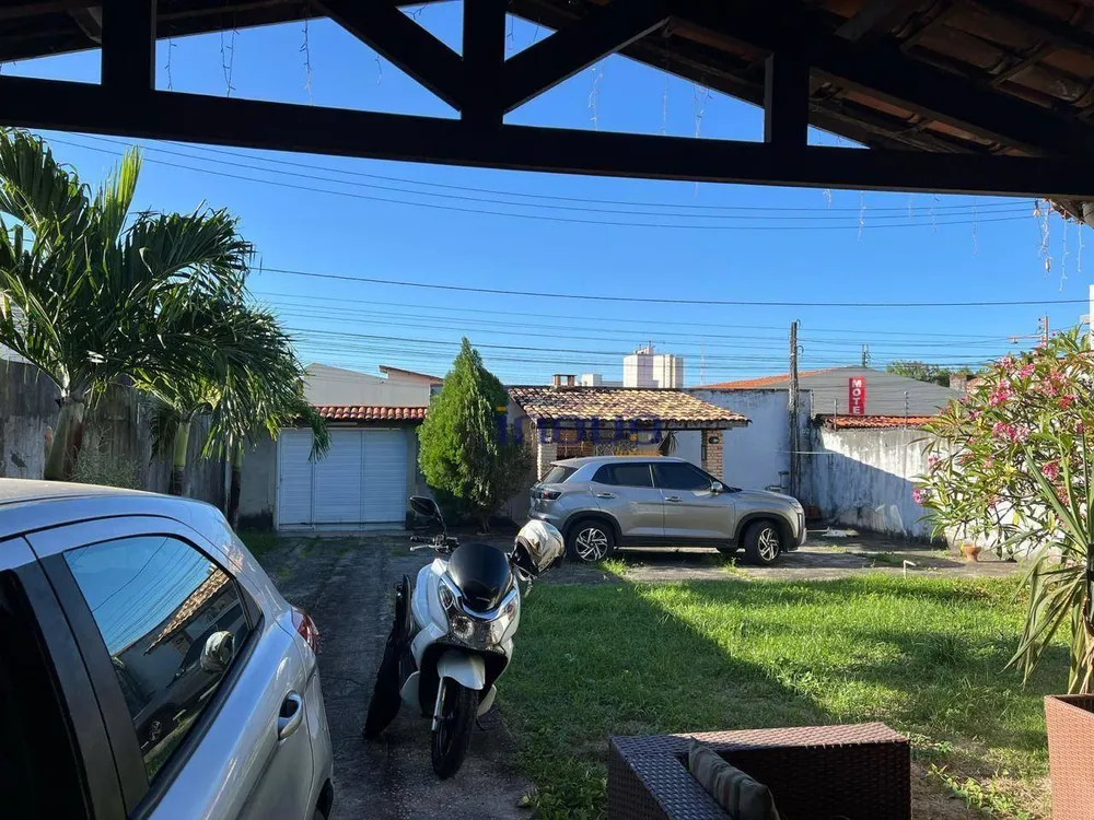 Casa, 3 quartos, 230 m² - Foto 15