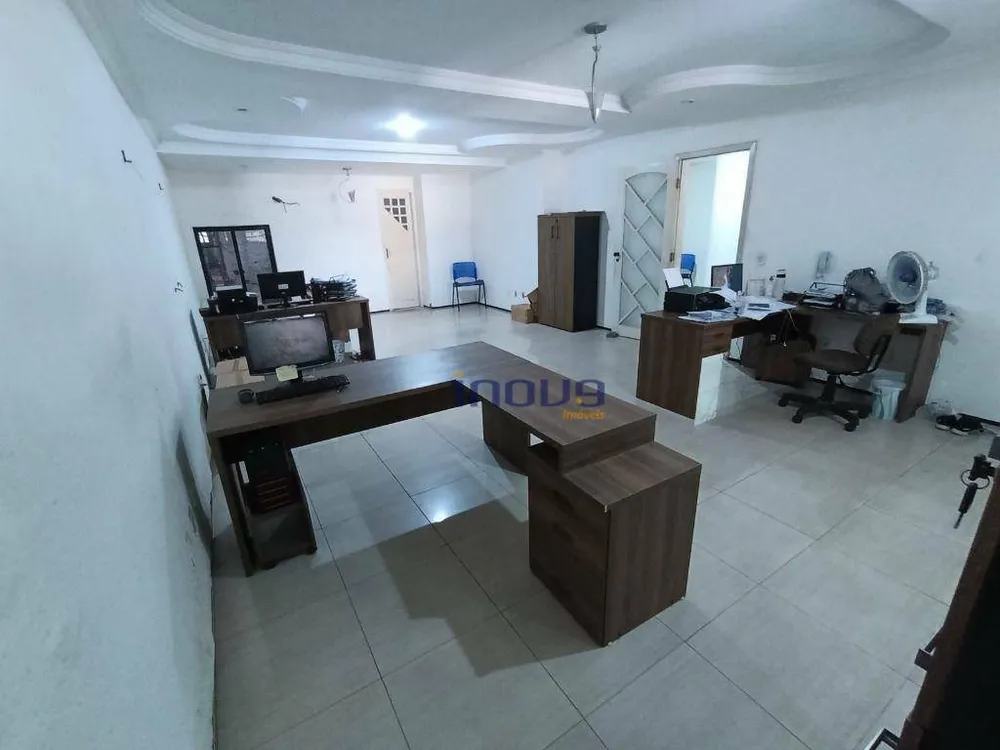 Casa, 10 quartos, 776 m² - Foto 13
