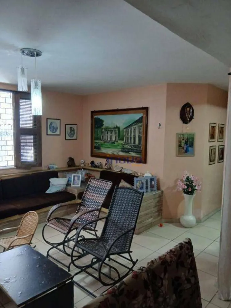Casa, 6 quartos, 127 m² - Foto 9