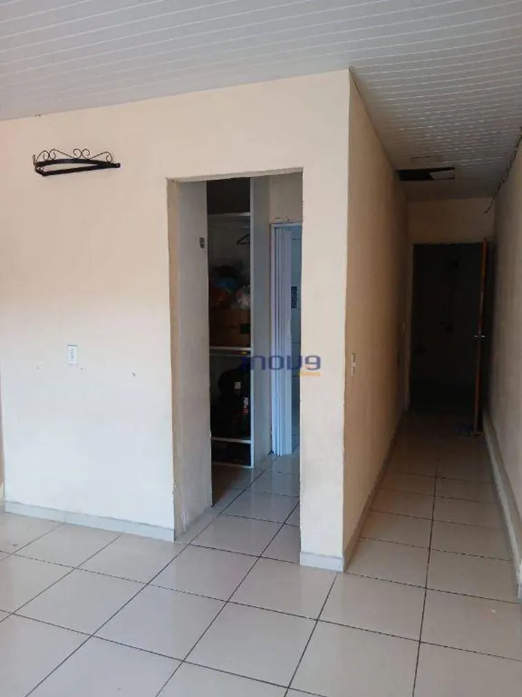 Casa, 6 quartos, 127 m² - Foto 3