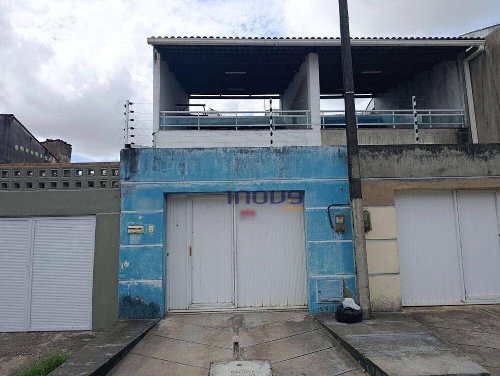 Casa à venda com 3 quartos, 126M2 - Foto 1