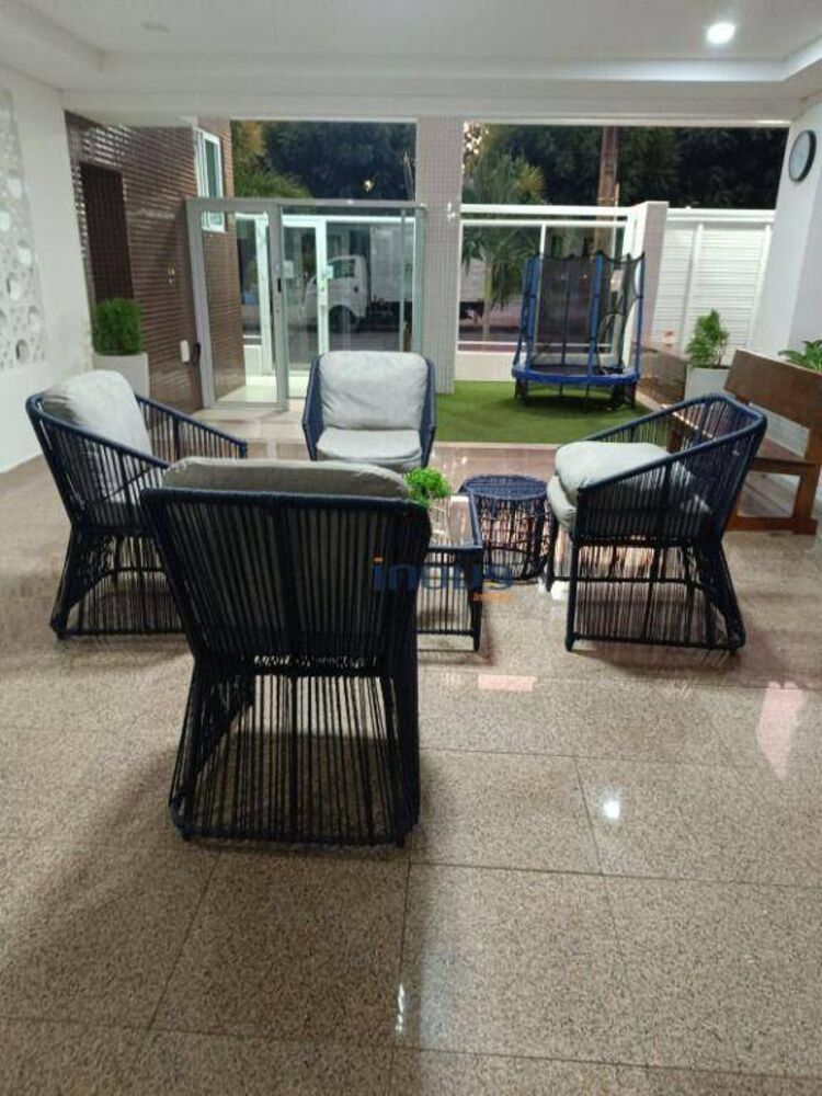Apartamento à venda com 3 quartos, 82m² - Foto 1