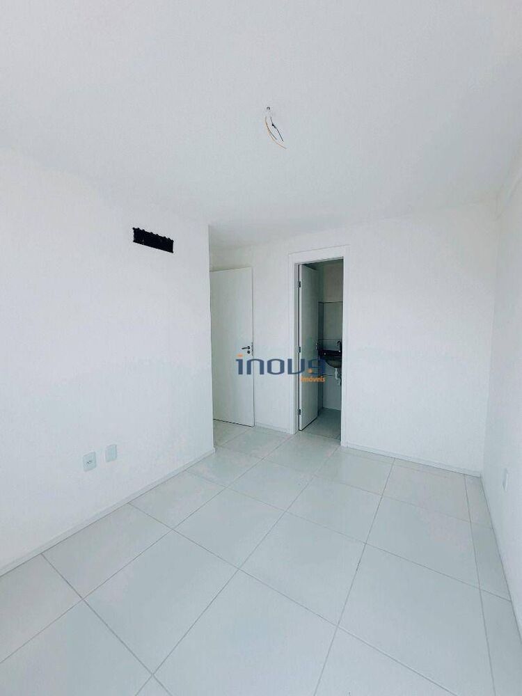 Apartamento à venda com 2 quartos, 46m² - Foto 3