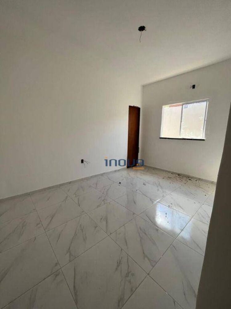 Casa à venda com 3 quartos, 98m² - Foto 10