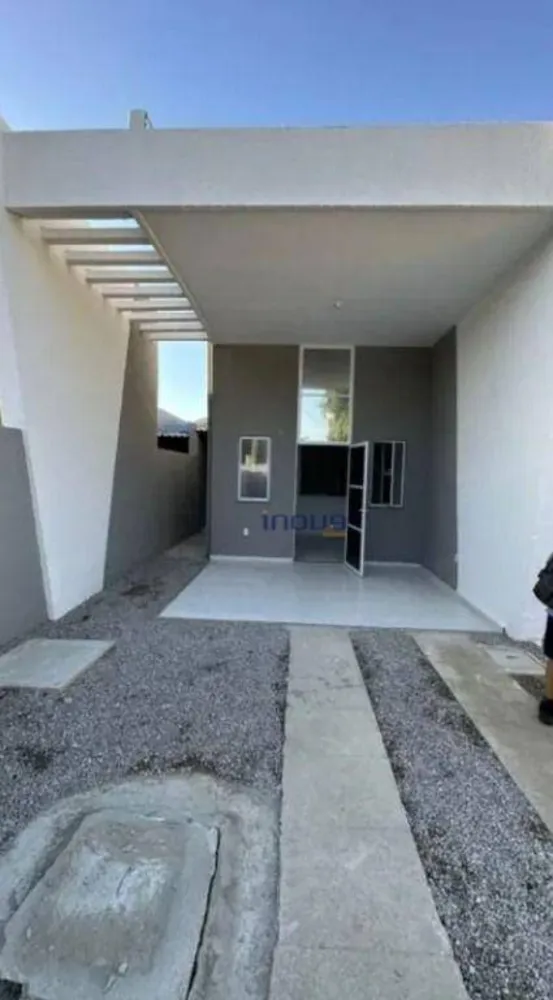 Casa, 3 quartos, 94 m² - Foto 2