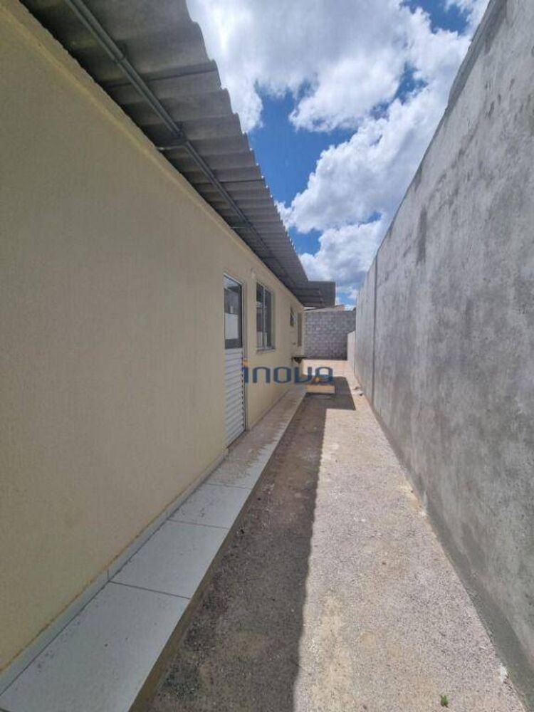 Casa, 2 quartos, 47 m² - Foto 1