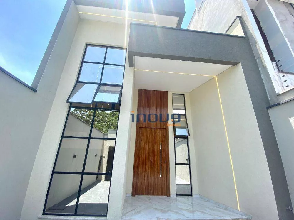 Casa à venda com 3 quartos, 123m² - Foto 3