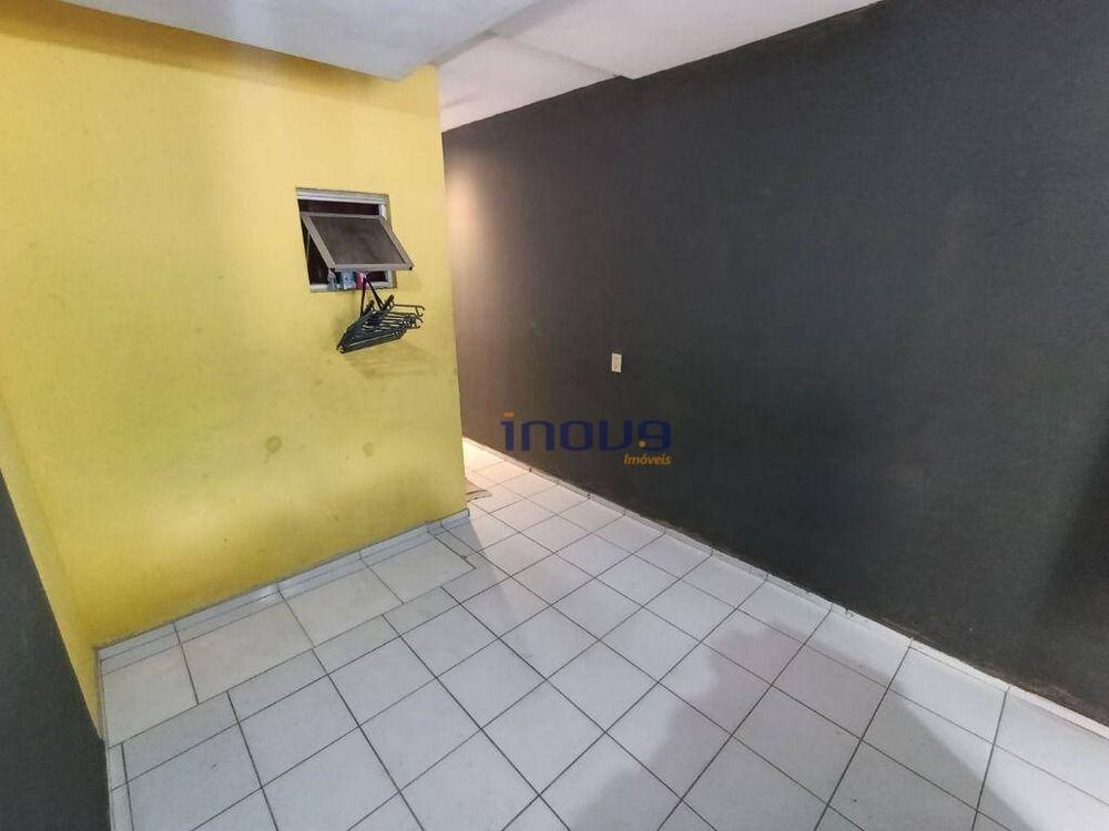 Casa à venda e aluguel com 2 quartos, 134m² - Foto 2
