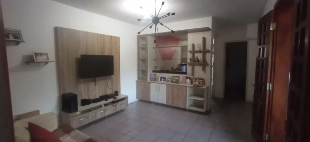 Casa, 4 quartos - Foto 4