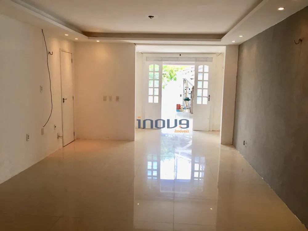 Casa, 4 quartos, 82 m² - Foto 1