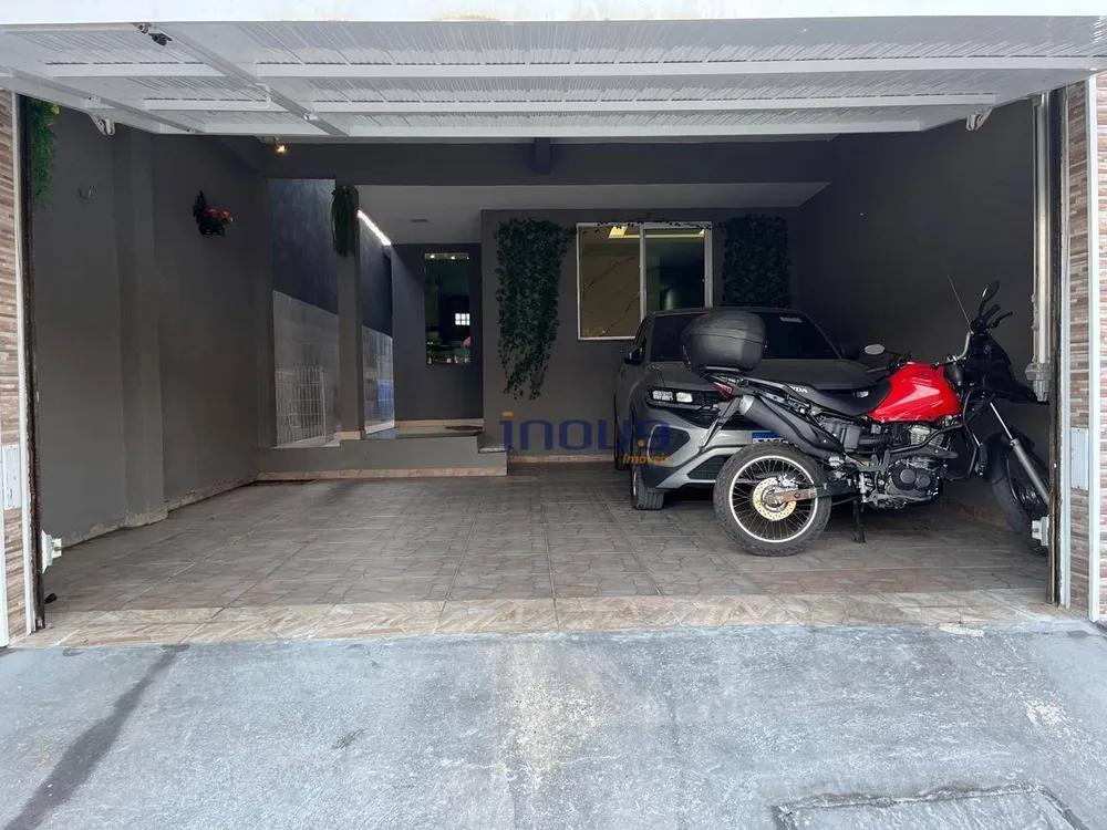 Casa, 3 quartos, 190 m² - Foto 2