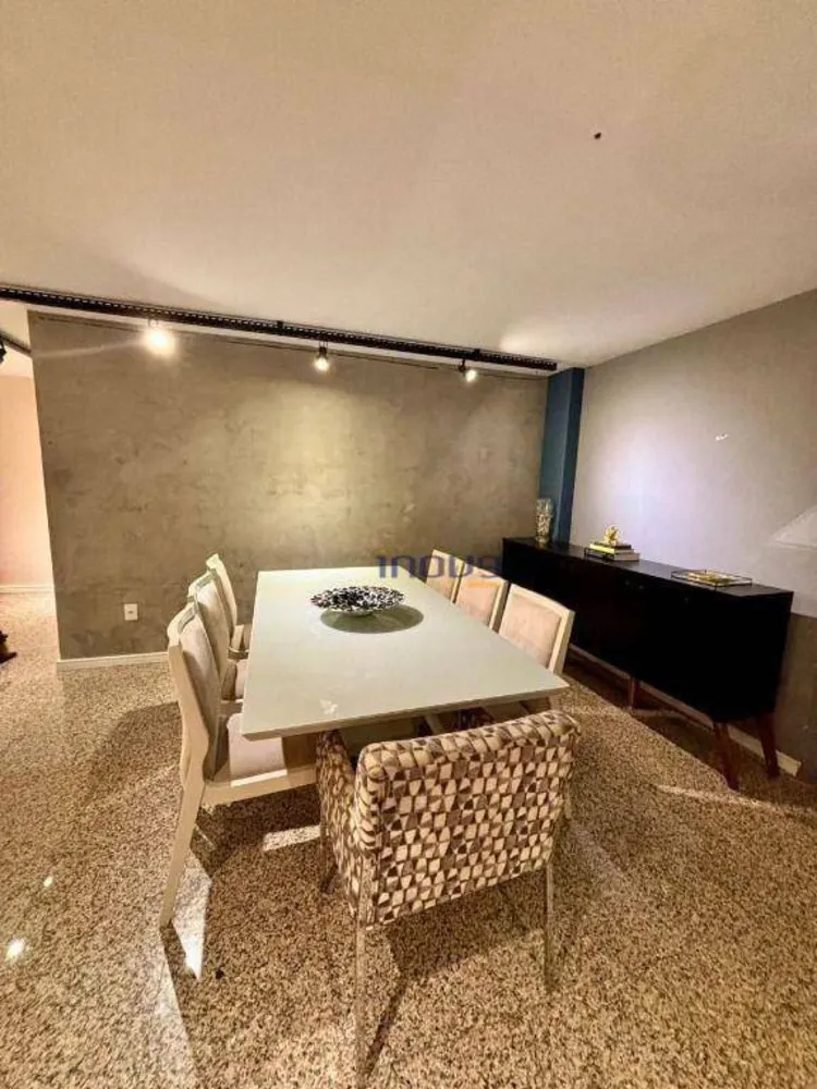 Apartamento, 4 quartos, 214 m² - Foto 3