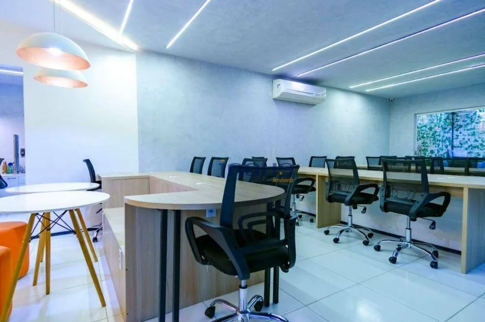 Loja-Salão, 200 m² - Foto 1