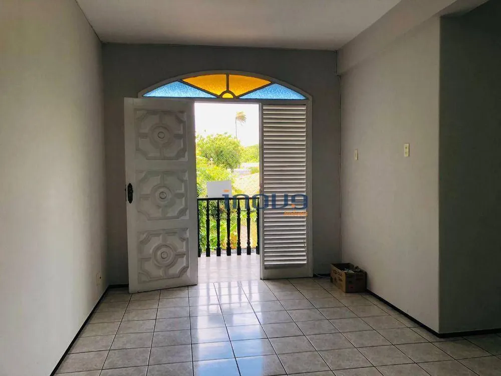 Apartamento, 3 quartos, 107 m² - Foto 2