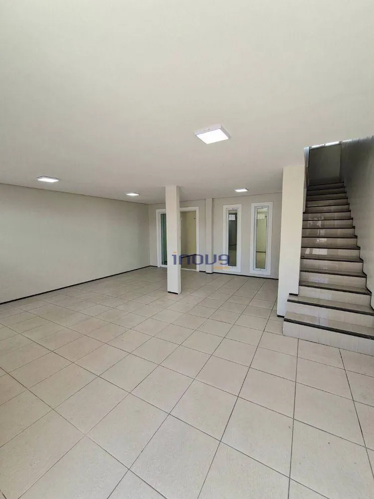 Casa, 5 quartos, 400 m² - Foto 2
