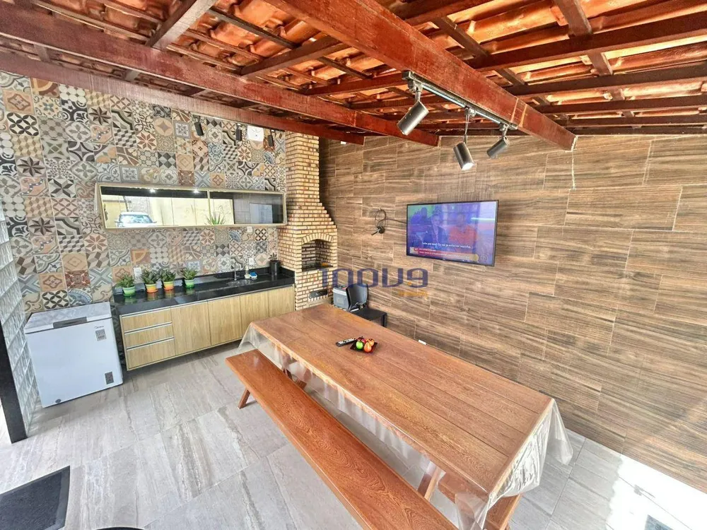 Casa, 4 quartos, 140 m² - Foto 2