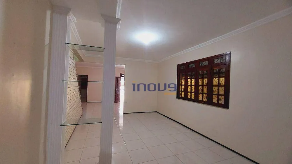 Casa, 5 quartos, 183 m² - Foto 4