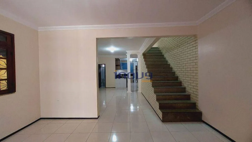 Casa, 5 quartos, 183 m² - Foto 3