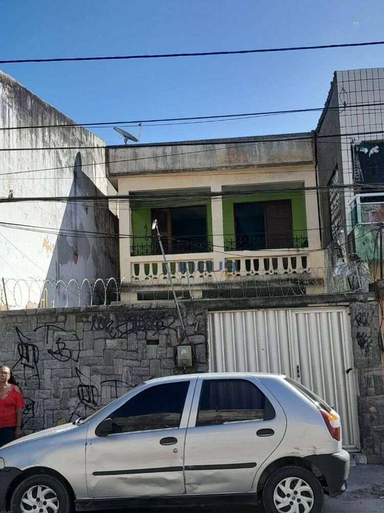 Casa, 3 quartos, 200 m² - Foto 2