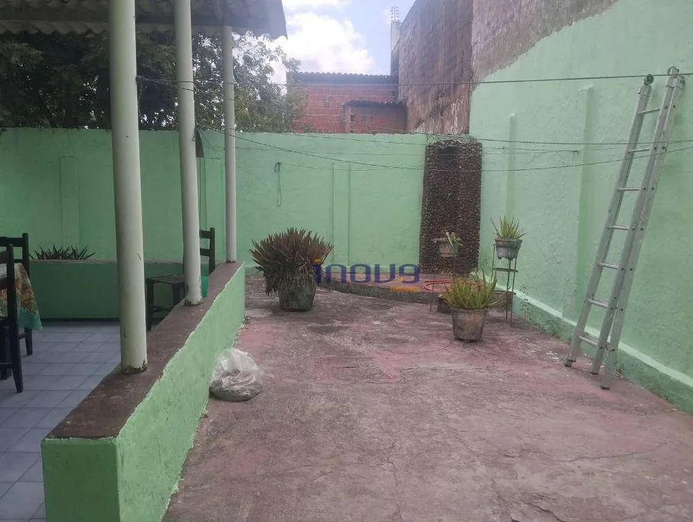 Casa, 3 quartos, 137 m² - Foto 1