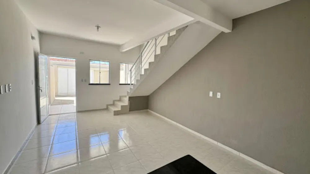 Casa, 2 quartos, 86 m² - Foto 1