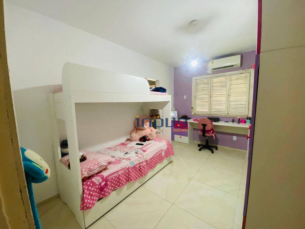 Casa, 3 quartos, 182 m² - Foto 2