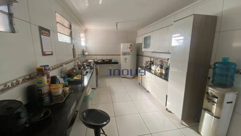 Chácara, 3 quartos, 281 m² - Foto 5