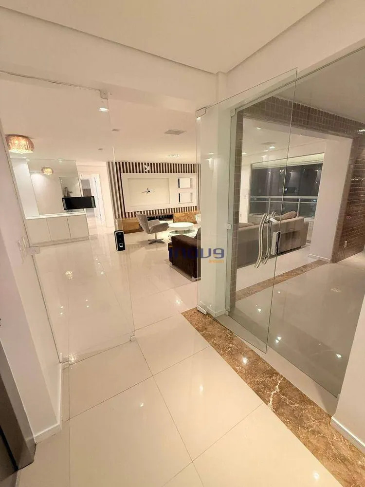 Apartamento, 3 quartos, 165 m² - Foto 2