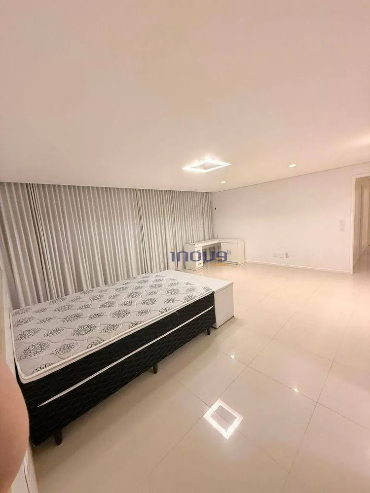 Apartamento, 3 quartos, 165 m² - Foto 11