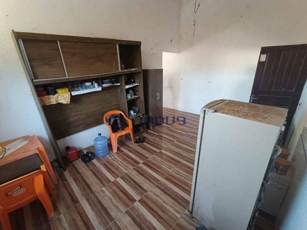 Casa, 4 quartos, 165 m² - Foto 2