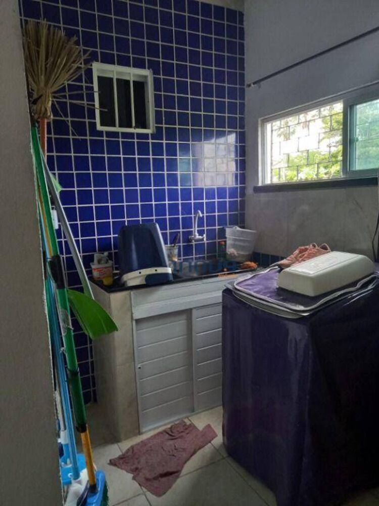 Casa à venda com 2 quartos, 142m² - Foto 3