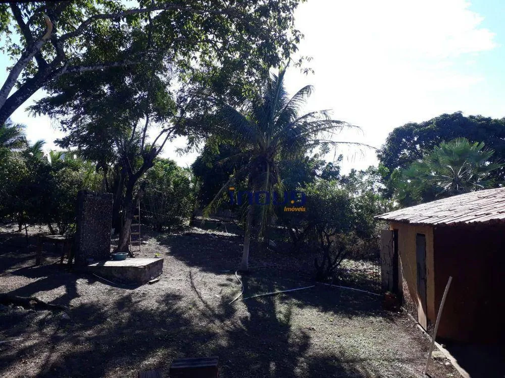 Chácara, 2 quartos, 2157 m² - Foto 1