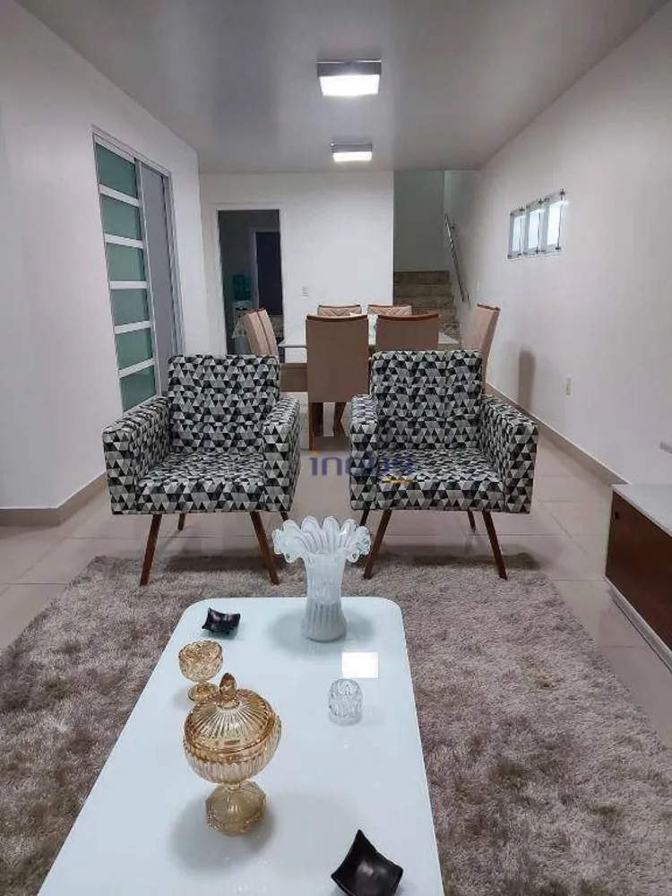 Casa, 4 quartos, 199 m² - Foto 3