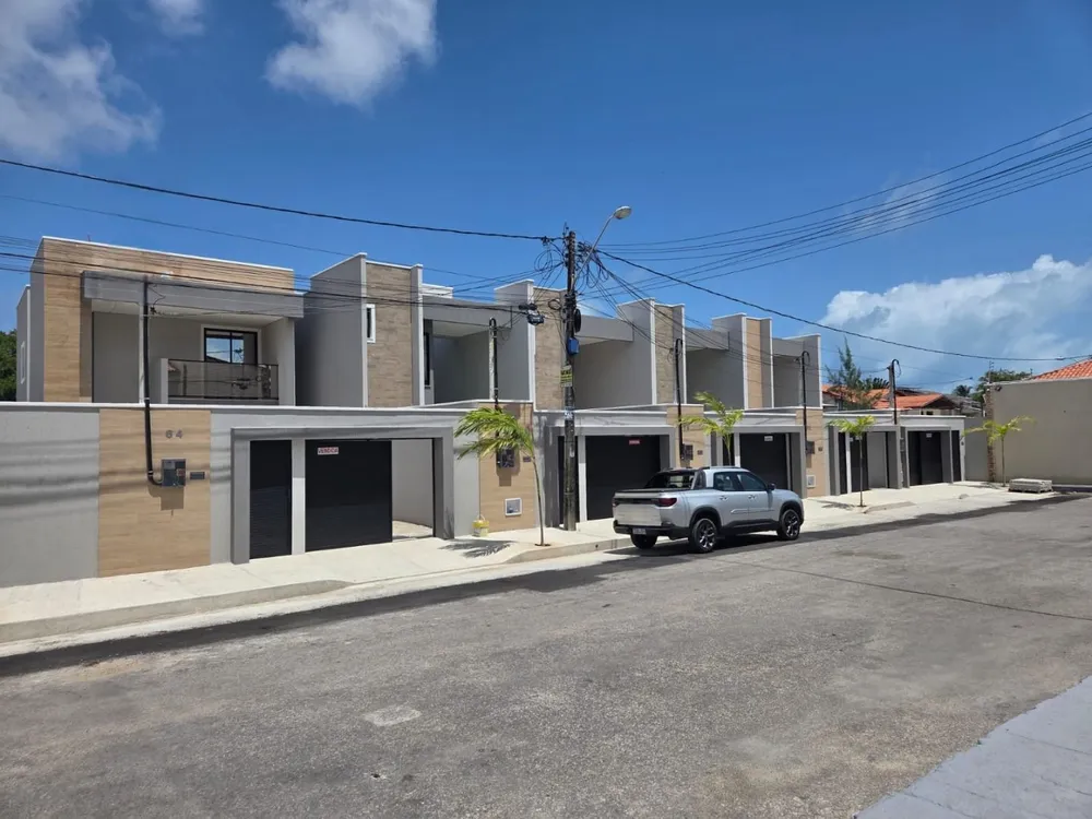 Casa, 4 quartos, 162 m² - Foto 1