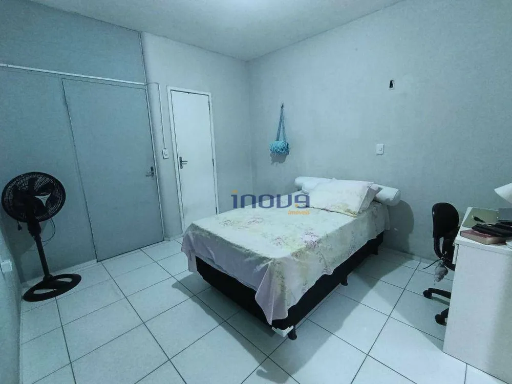 Casa, 5 quartos, 734 m² - Foto 4