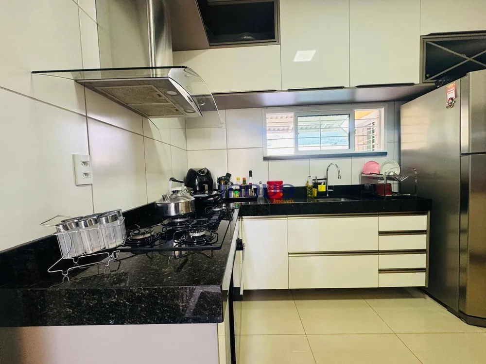 Casa, 3 quartos, 101 m² - Foto 1