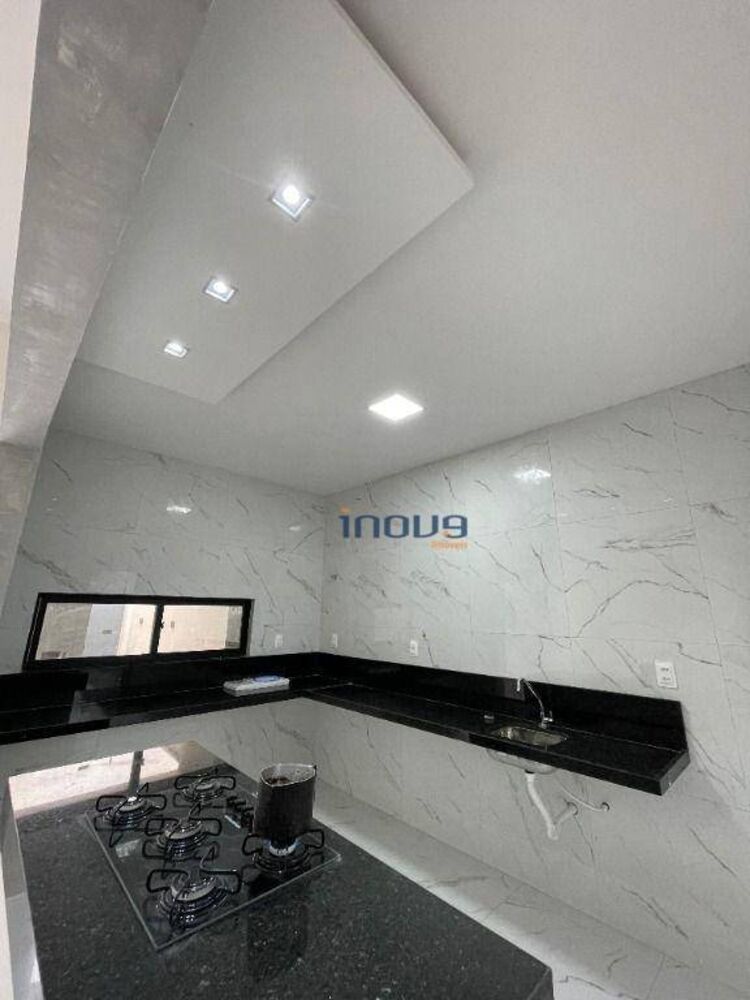 Casa à venda com 3 quartos, 95m² - Foto 3