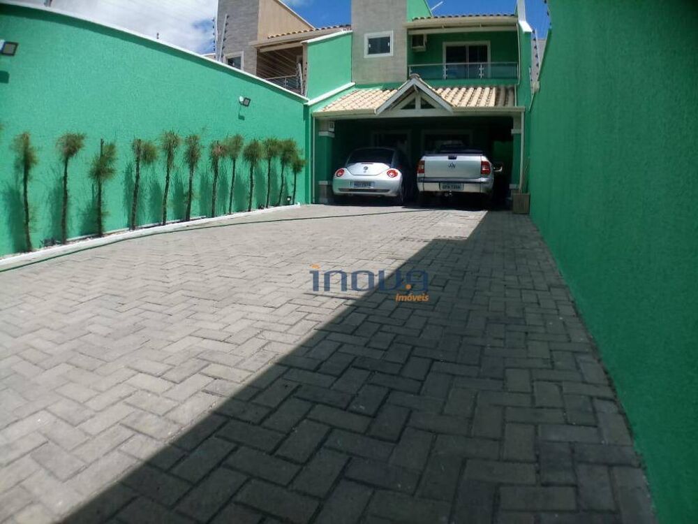 Casa à venda com 4 quartos, 160m² - Foto 1