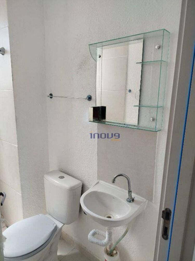 Apartamento para alugar com 2 quartos, 44m² - Foto 3