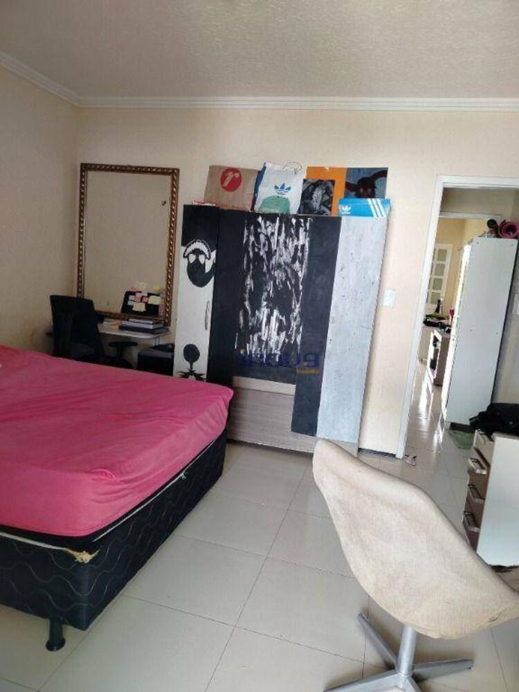 Casa, 3 quartos, 236 m² - Foto 8