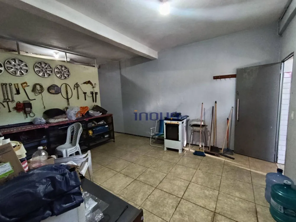 Casa, 2 quartos, 365 m² - Foto 12