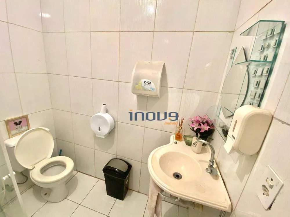 Casa, 8 quartos, 660 m² - Foto 42