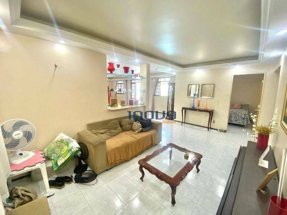 Casa, 8 quartos, 660 m² - Foto 9