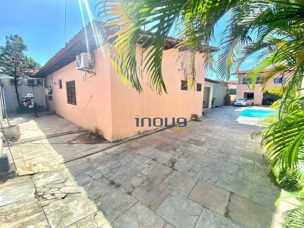 Casa, 8 quartos, 660 m² - Foto 2