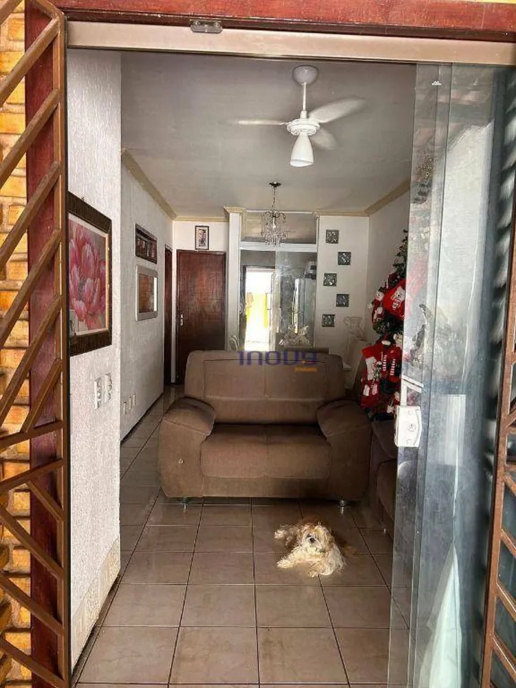 Casa, 3 quartos, 180 m² - Foto 12