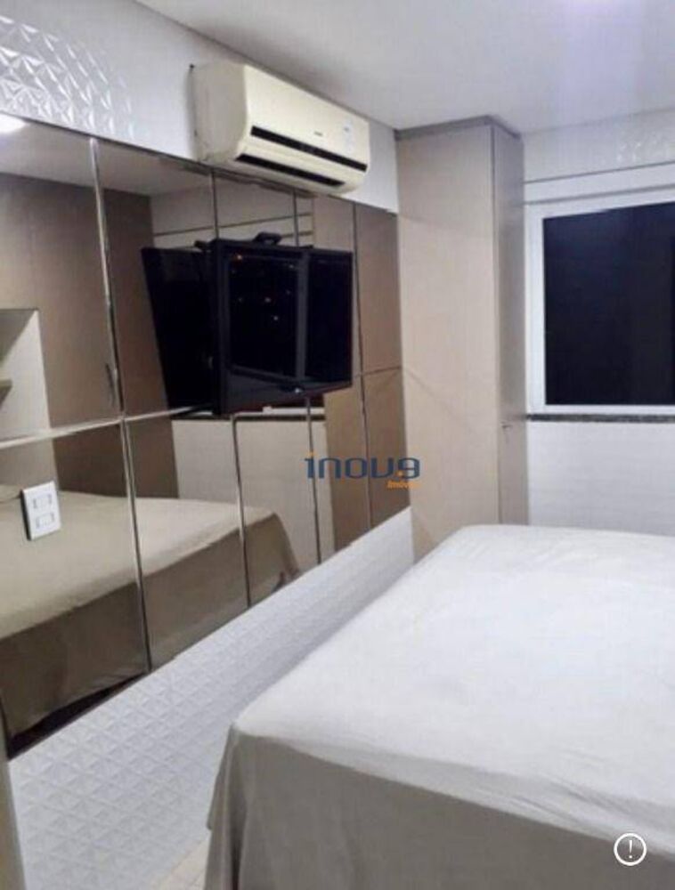 Apartamento à venda com 2 quartos, 70m² - Foto 3