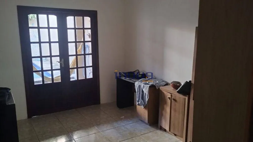 Casa, 3 quartos, 210 m² - Foto 7