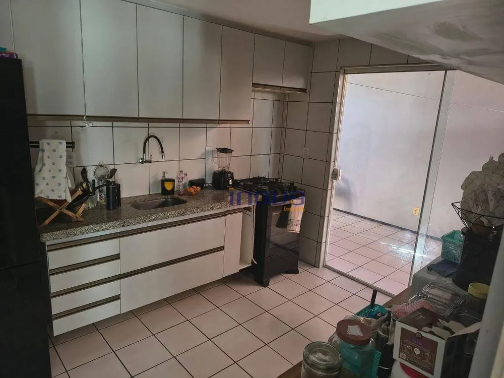 Casa, 4 quartos, 121 m² - Foto 6