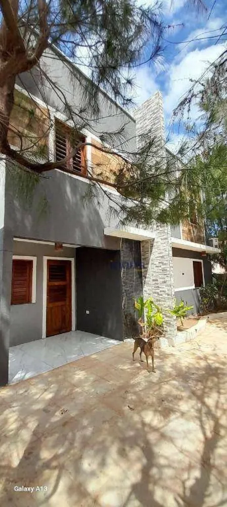 Casa, 3 quartos, 75 m² - Foto 1